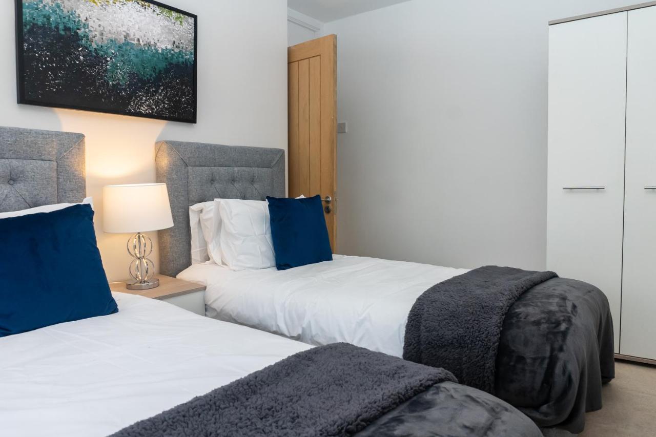 Relaxation By Olauda Sa - 3 Bed House With Free Parking Villa Bristol Eksteriør bilde