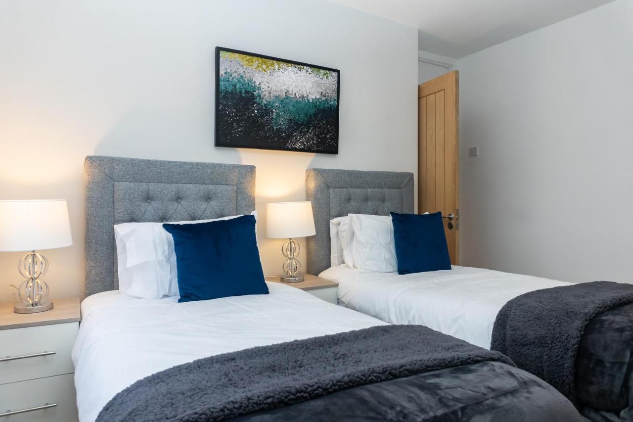 Relaxation By Olauda Sa - 3 Bed House With Free Parking Villa Bristol Eksteriør bilde