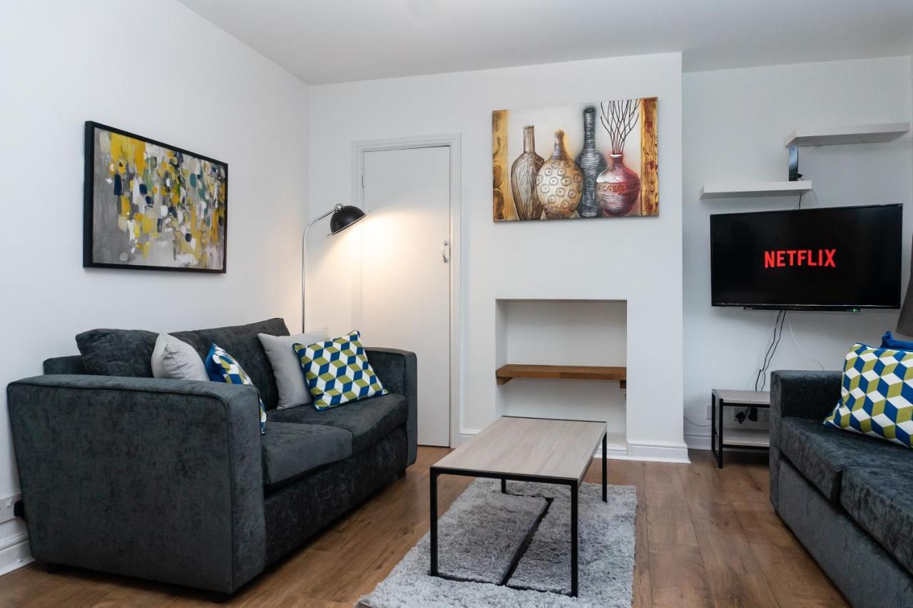 Relaxation By Olauda Sa - 3 Bed House With Free Parking Villa Bristol Eksteriør bilde